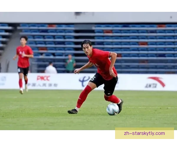 恒大布尼亚明加盟玉昆海港遭轰